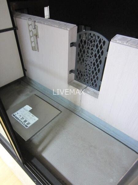 バルコニー(仲介手数料は賃料の半月分です)