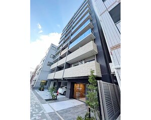 クレヴィスタ三ノ輪外観写真