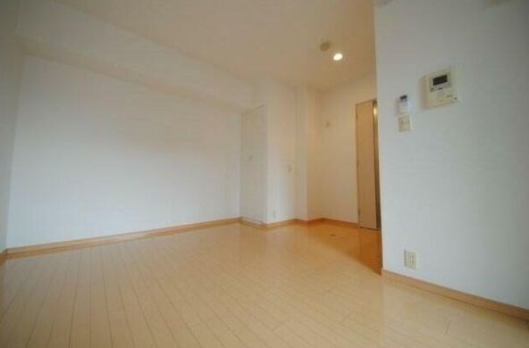 物件内観写真8　(別号室参考写真)