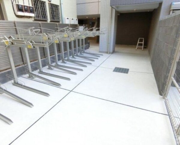 駐車場(駐輪場)