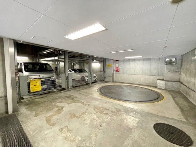 物件外観写真2　(駐輪場)