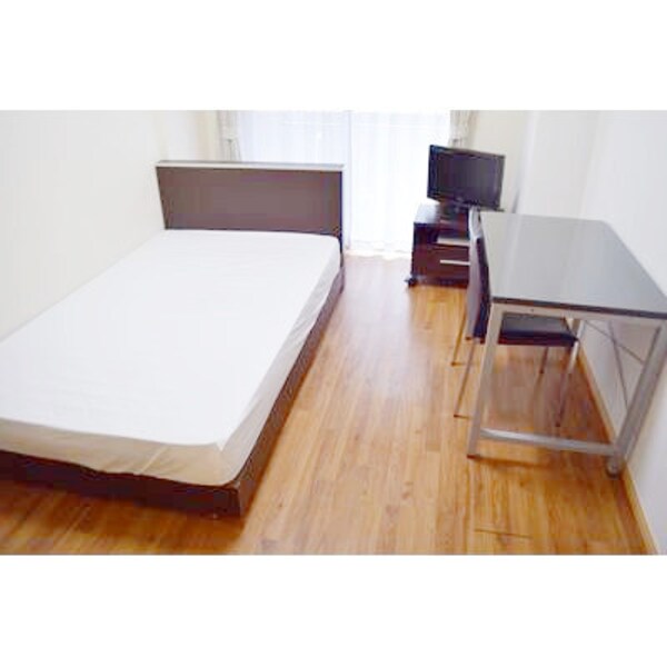 居室(家具家電付き)