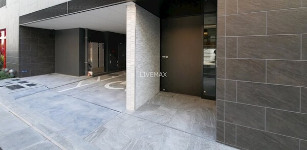 エントランス(礼金0ヶ月・フリーレント1ヶ月付き)