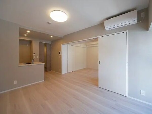 居室(礼金0ヶ月・フリーレント1ヶ月付き)