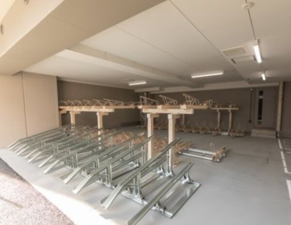 駐車場(駐輪場)