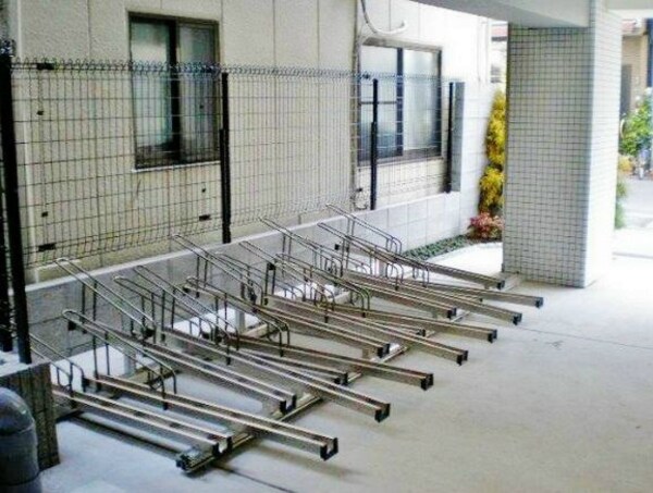 駐車場(駐輪場)