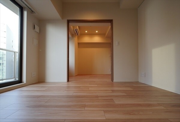 物件内観写真10　(別号室参考写真)