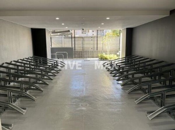 建物設備(駐輪場)