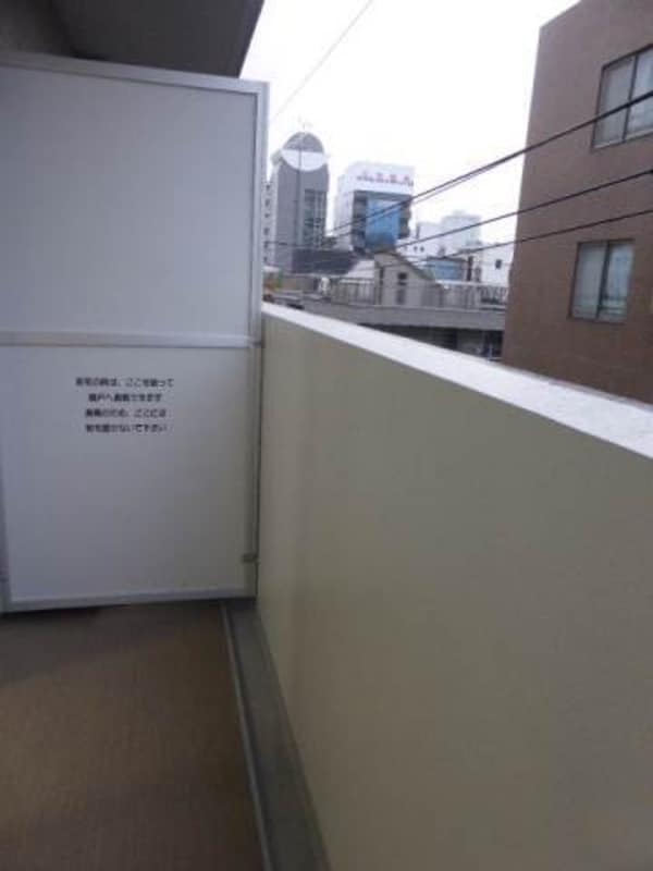 バルコニー