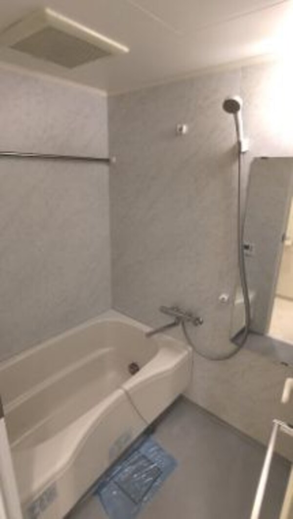 浴室(モデルルーム)