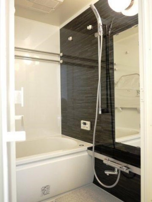 浴室(《見学予約受け付け中》設備充実のハイグレード賃貸マンションで)