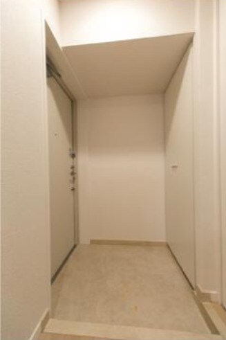 物件内観写真4　(★《見学予約受け付け中》・設備充実ハイグレードマンション★)