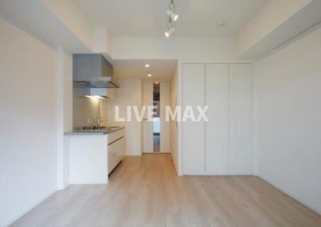 物件内観写真5　(別号室参考写真)