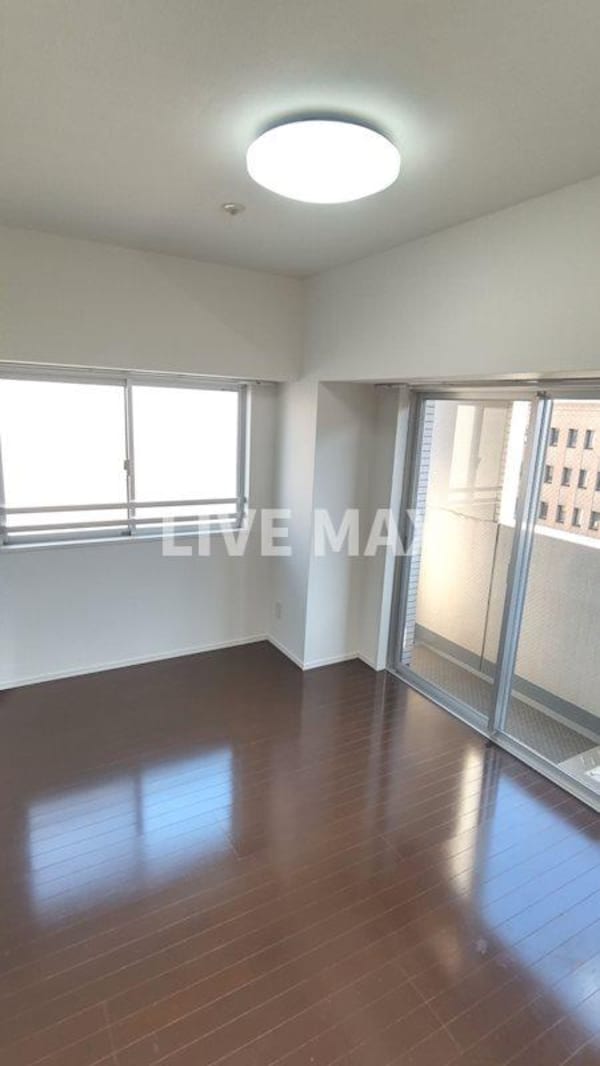 居室(モデルルーム)