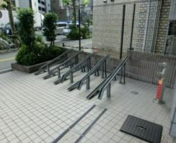 駐車場(駐輪場)