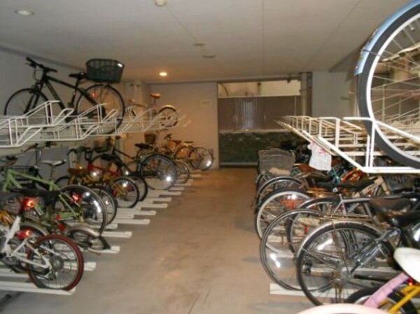 駐車場(駐輪場)