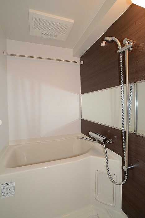 物件内観写真11　(★《見学予約受け付け中》・設備充実分譲賃貸マンション★)