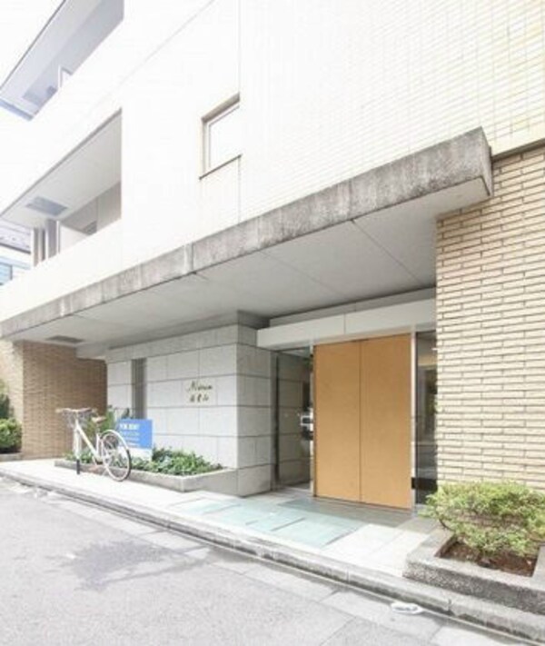 エントランス(　★《見学予約受け付け中》設備充実のハイグレード賃貸マンショ)