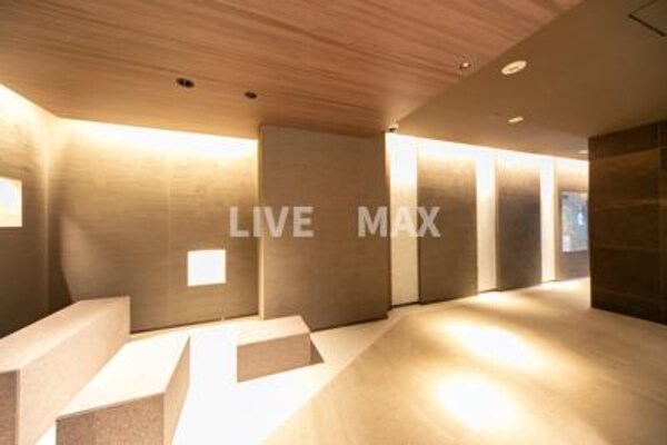 ロビー・ラウンジ