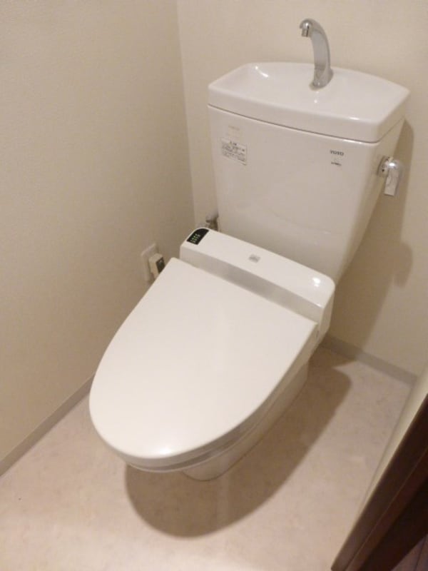 トイレ(★《見学予約受け付け中》設備充実の賃貸マンションです。お気軽)