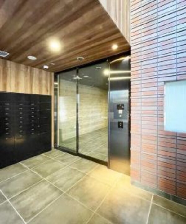 ロビー・ラウンジ