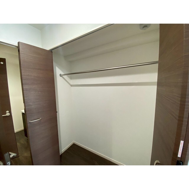 物件内観写真8　(別号室参考写真)