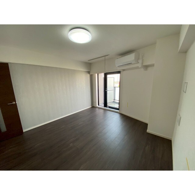 物件内観写真10　(別号室参考写真)