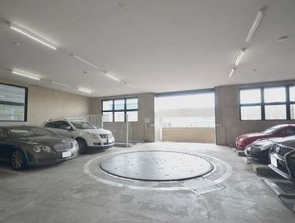 駐車場(　★《見学予約受け付け中》設備充実のハイグレード賃貸マンショ)