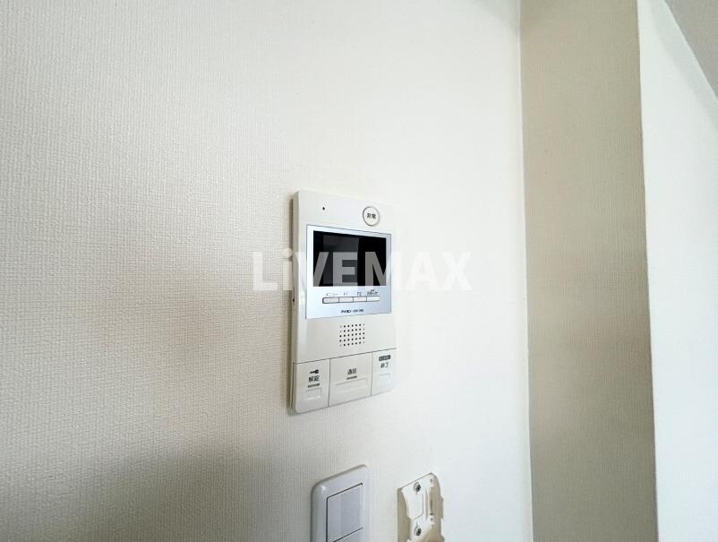 物件内観写真19　(備え付け家具備品（同仕様）)