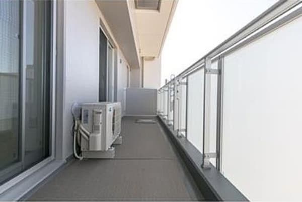 バルコニー(山手線・神田駅より徒歩5分の駅チカシリーズマンション！3口I)