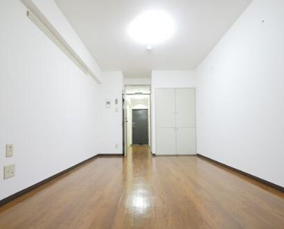 物件内観写真8　(　別号室参考写真)