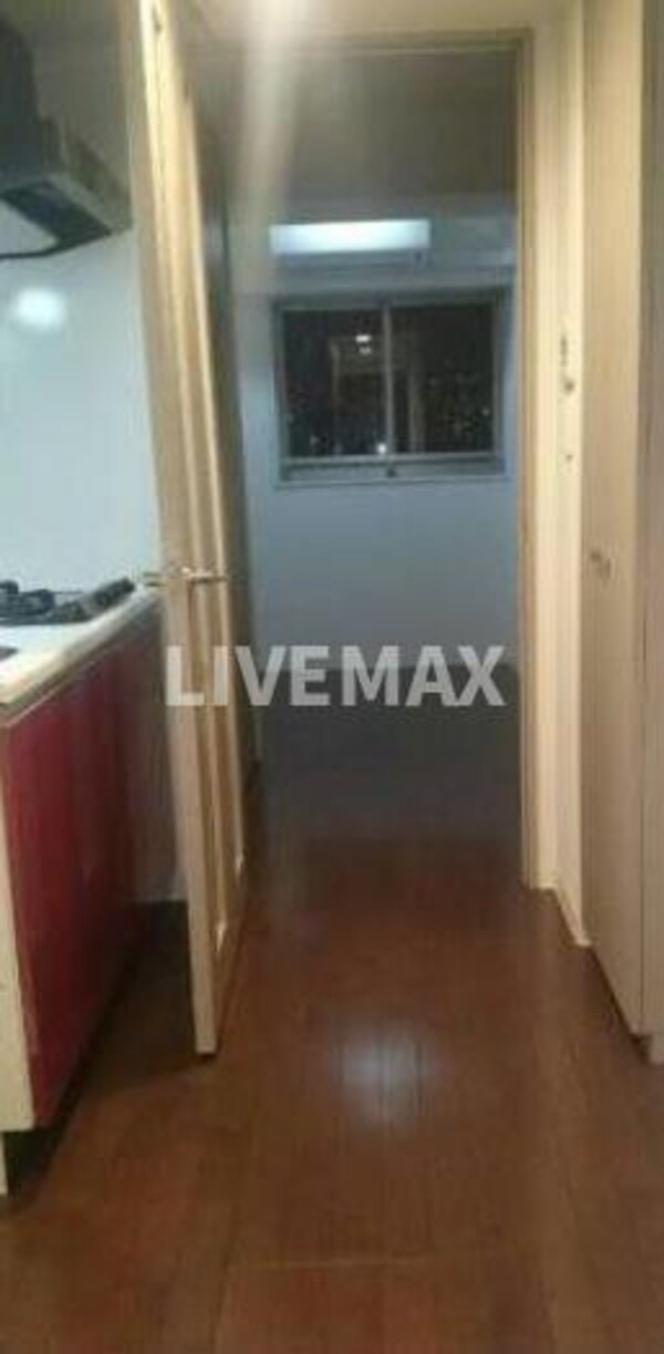 玄関(門前仲町駅徒歩3分の築浅物件！ペットと住める物件です！)