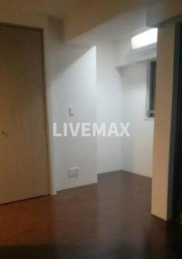 寝室(門前仲町駅徒歩3分の築浅物件！ペットと住める物件です！)