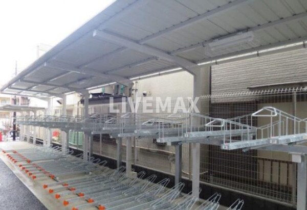 建物設備(駐輪場)