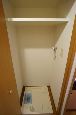 物件内観写真12　(別号室)