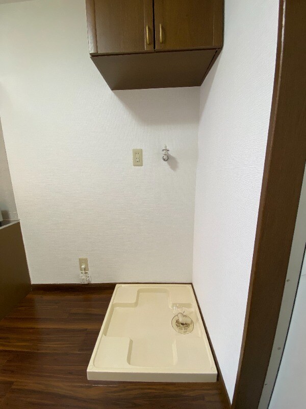 物件内観写真11　(別号室)