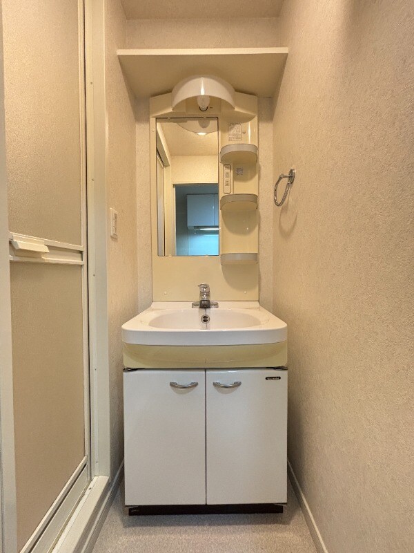 物件内観写真12　(707号室　写真)