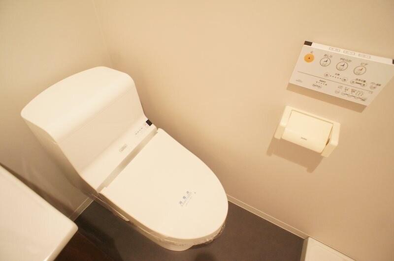 物件内観写真10　(別号室)