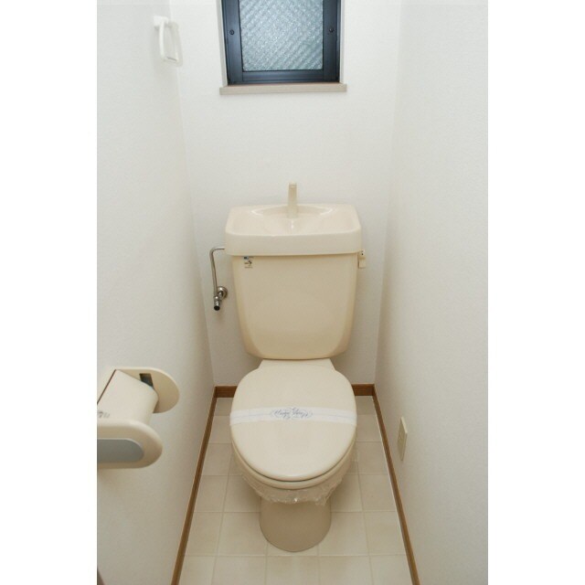 物件内観写真10　(別号室)