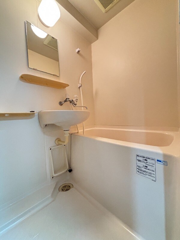 物件内観写真6　(603号室　写真)