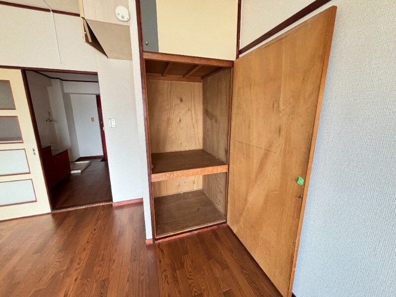 物件内観写真5　(別号室)