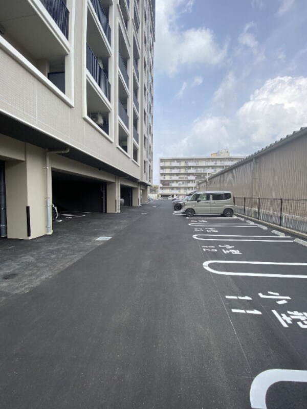 駐車場(駐車場)