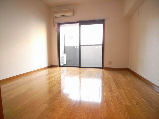 物件内観写真6　(別号室)