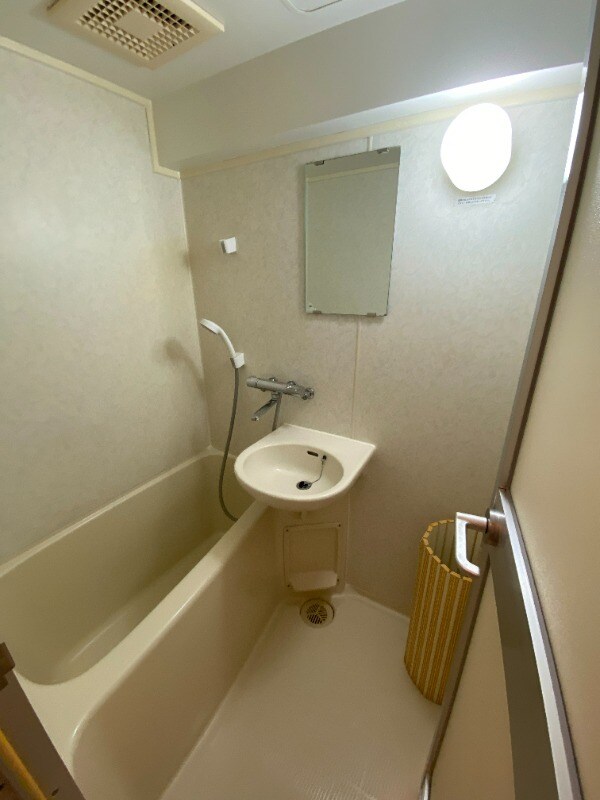 物件内観写真6　(別号室)