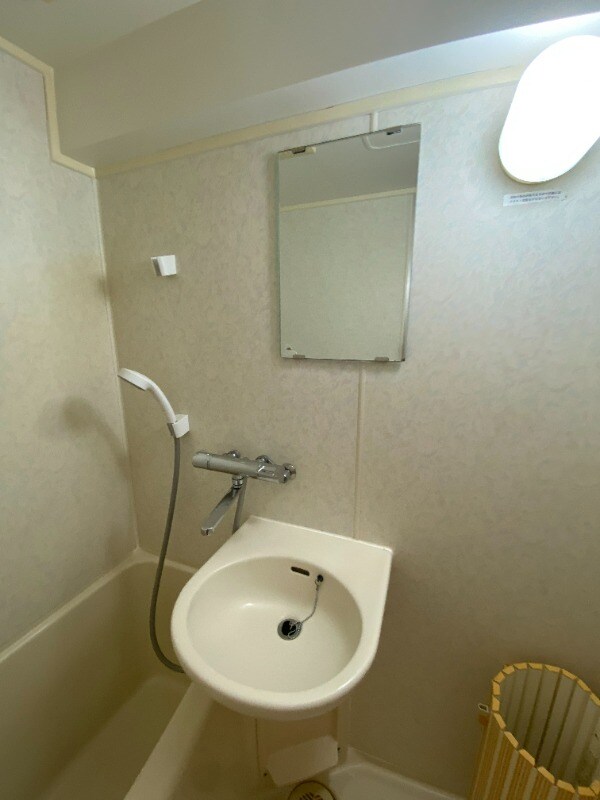 物件内観写真9　(別号室)