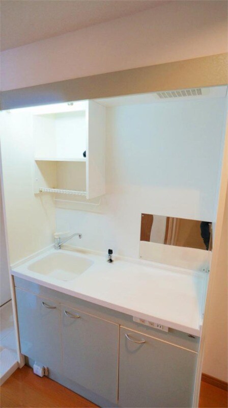 物件内観写真4　(同型イメージ)