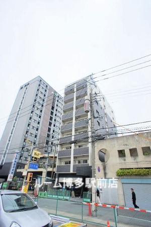 サン博多駅南外観写真