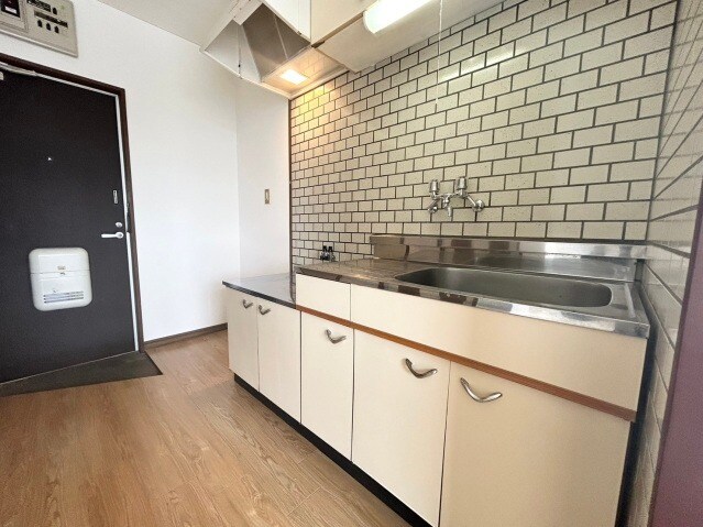 物件内観写真5　(同型イメージ)