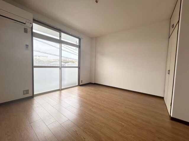 物件内観写真13　(同型イメージ)