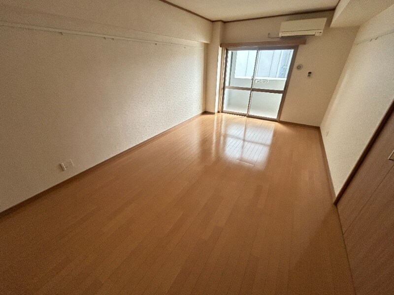 物件内観写真5　(別号室)